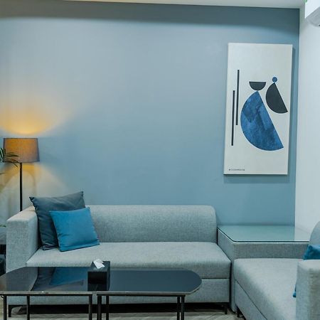 Bedchambers Luxury Apartment Near Golf Course Road Gurgaon Luaran gambar