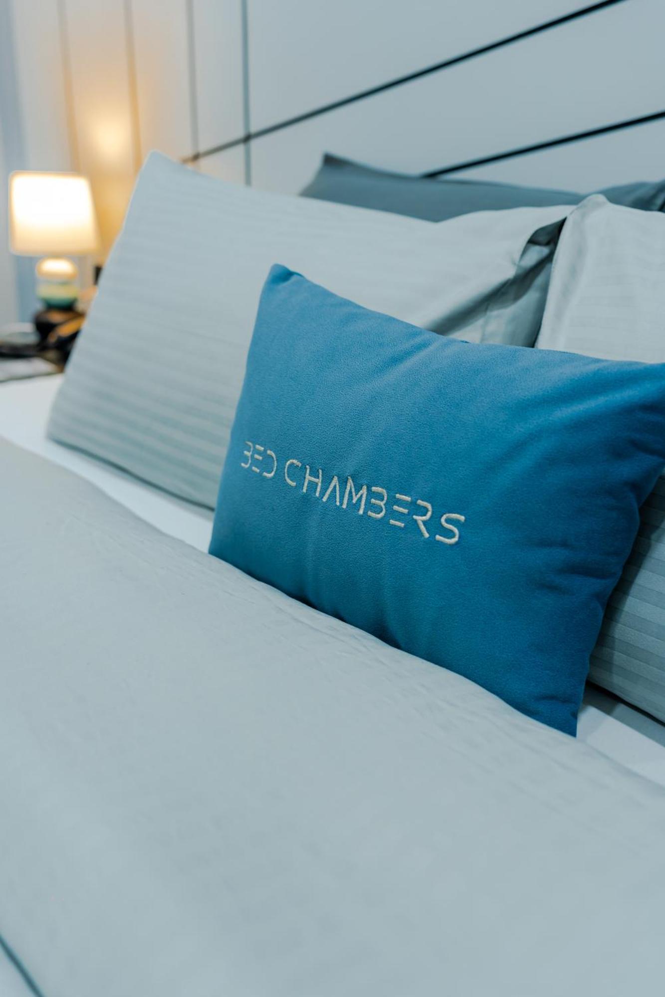 Bedchambers Luxury Apartment Near Golf Course Road Gurgaon Luaran gambar